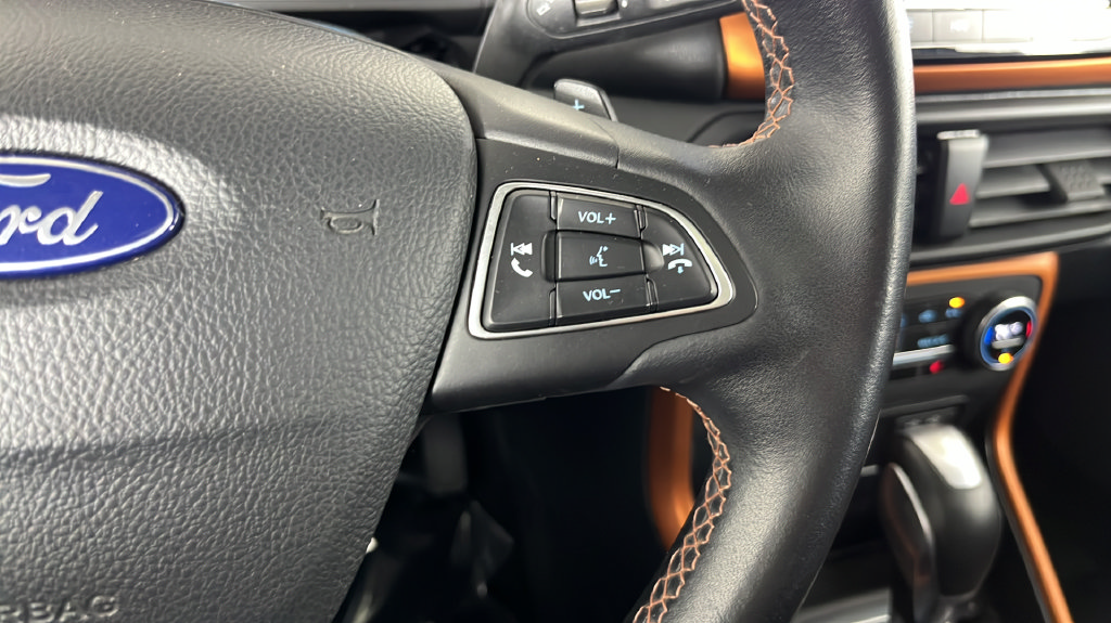 Used 2018 Ford EcoSport SES w/ Cold Weather Package AWD/4WD image 25