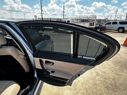 Used 2010 BMW 335i 335i Sedan image 19