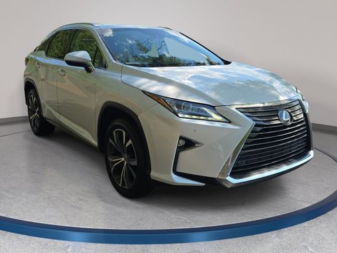 Used 2017 Lexus RX 350 FWD w/ Premium Package image 3
