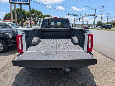 Used 2026 Ford F350 XLT AWD/4WD image 12