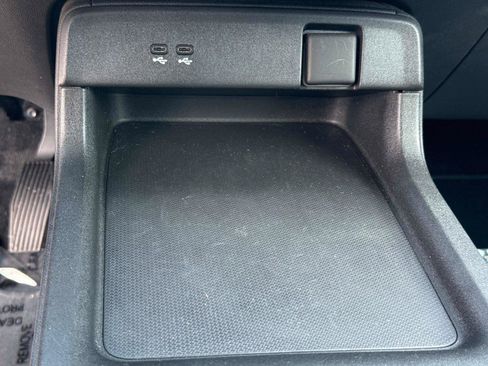 Used 2024 Honda Prologue EX image 25