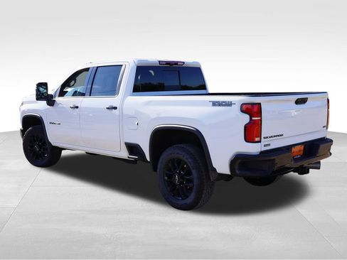 Certified 2026 Chevrolet Silverado 3500 LTZ w/ LTZ Plus Package AWD/4WD image 7