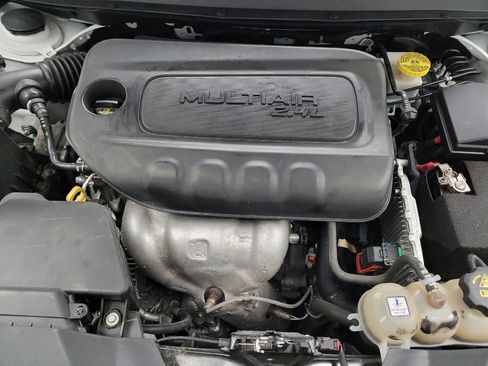 Used 2023 Jeep Cherokee Altitude Lux AWD/4WD image 30