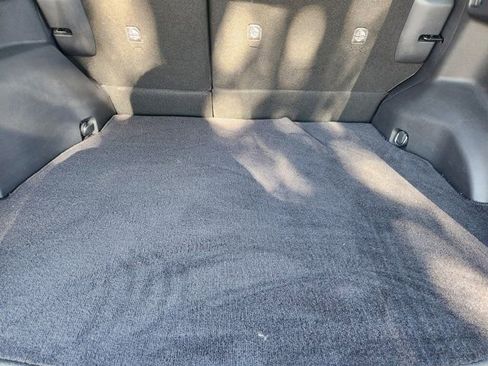 Used 2022 Toyota RAV4 Limited image 35