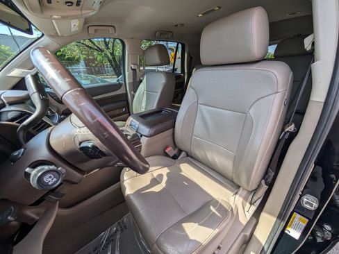 Used 2020 Chevrolet Tahoe LT RWD image 16