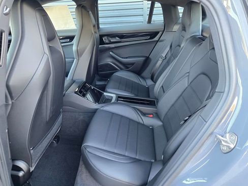 New 2026 Porsche Panamera 4 image 18