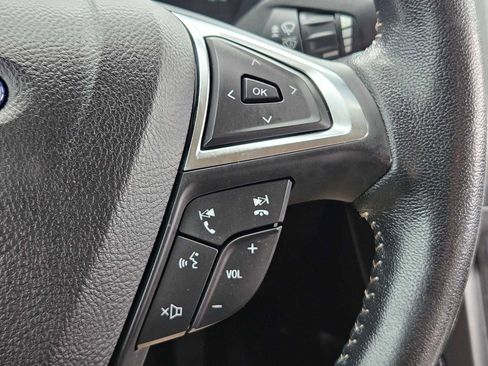 Used 2020 Ford Fusion SE w/ Equipment Group 151A image 21