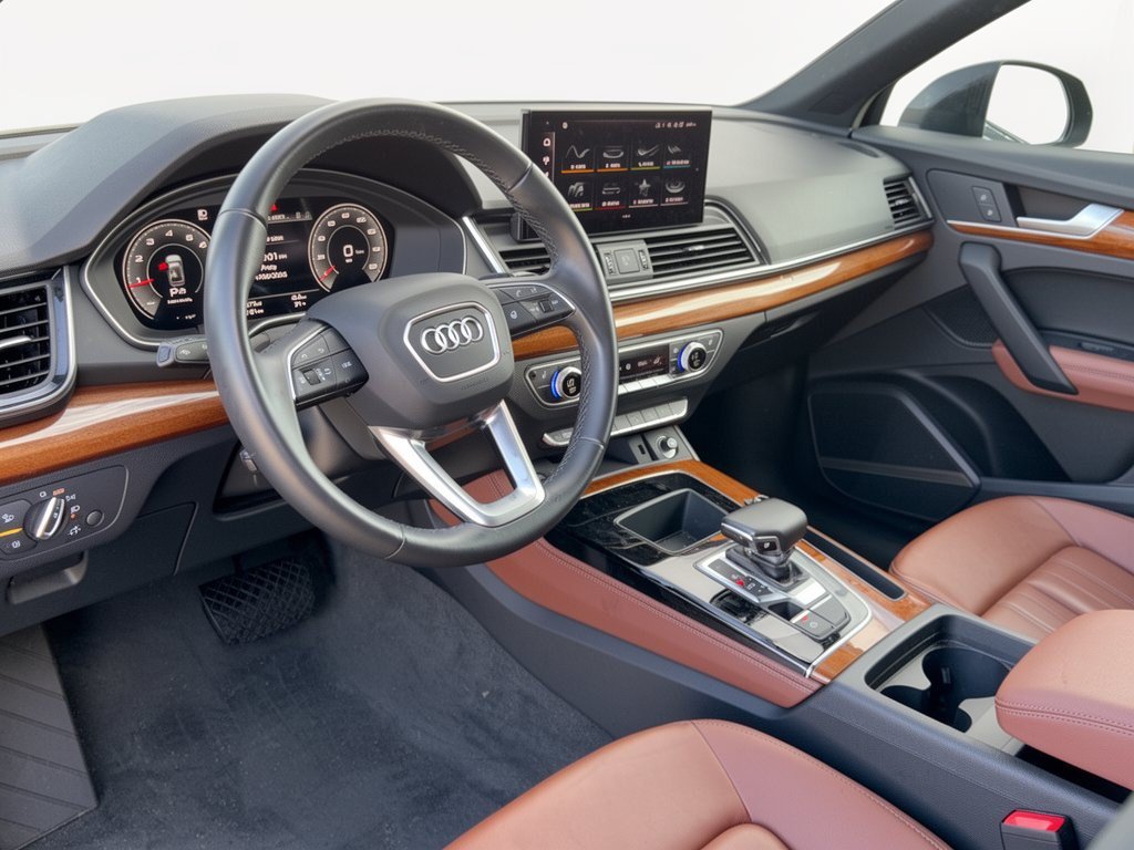 Used 2023 Audi Q5 2.0T Premium Plus w/ Premium Plus Package AWD/4WD image 4