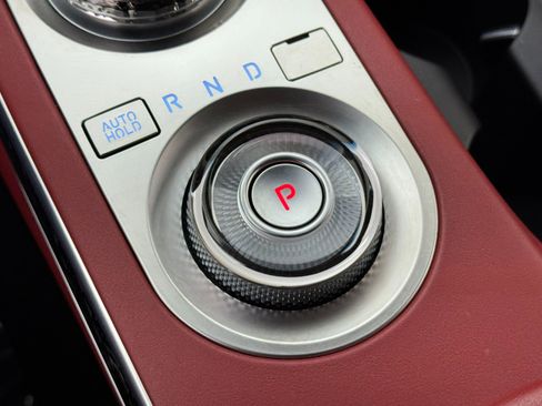 Used 2023 Genesis GV70 3.5T Sport w/ Sport Prestige Package image 34