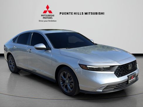 Used 2024 Honda Accord EX image 3