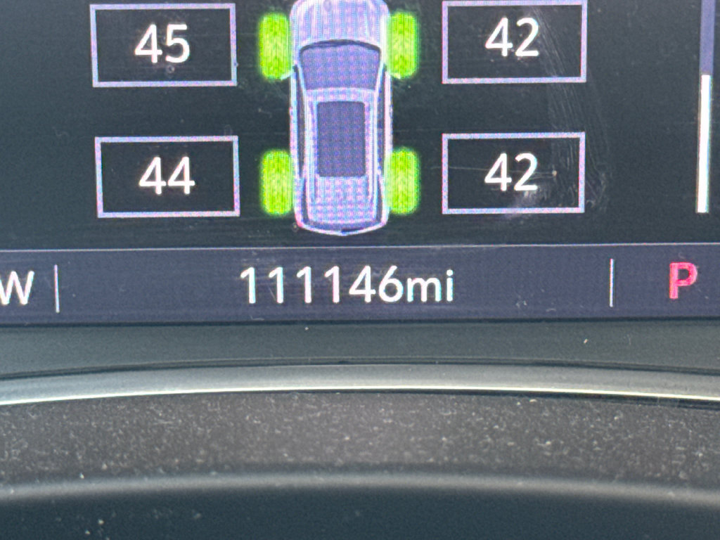 Used 2019 Chevrolet Equinox Premier FWD image 22