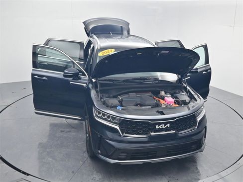 Certified 2023 Kia Sorento EX image 53