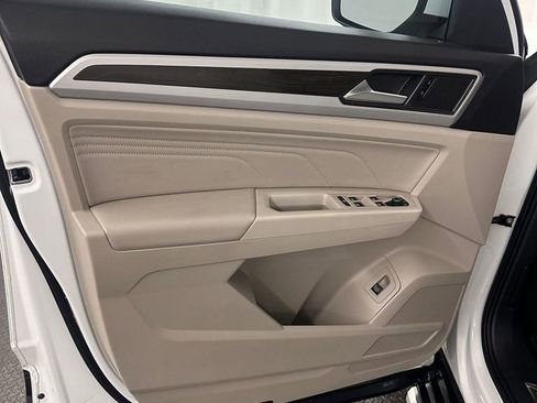 Used 2021 Volkswagen Atlas SE AWD/4WD image 8