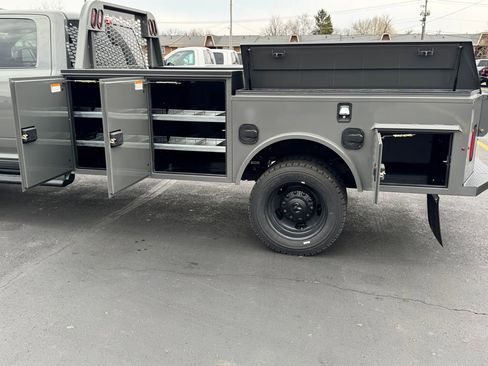 New 2026 RAM 5500 Tradesman image 13