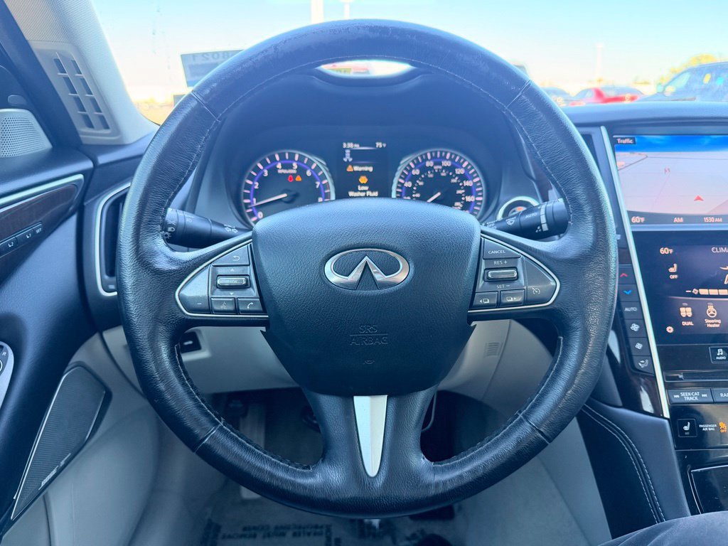 Used 2017 INFINITI Q50 3.0t Premium w/ Driver Assistance Package AWD/4WD image 19
