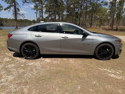 Used 2024 Chevrolet Malibu LT w/ Sport Edition FWD image 6