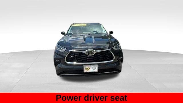 Used 2020 Toyota Highlander Limited AWD/4WD image 21