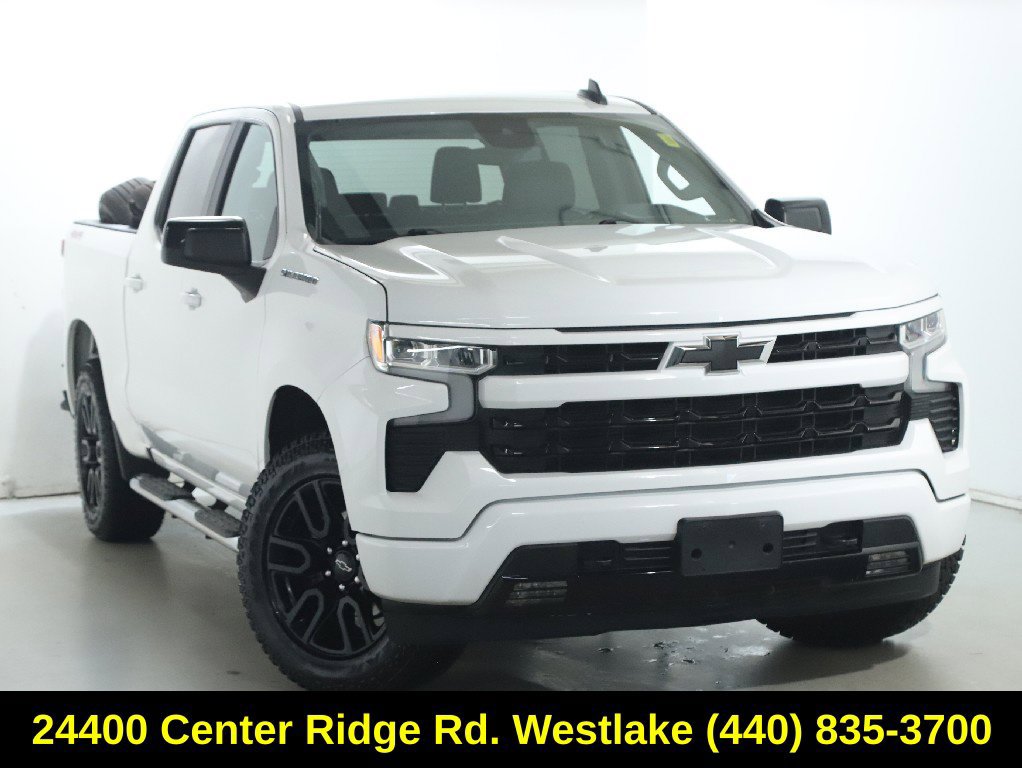 Used 2022 Chevrolet Silverado 1500 RST AWD/4WD image 2
