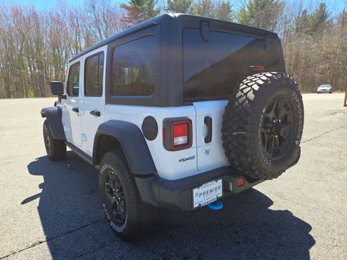 Used 2023 Jeep Wrangler Unlimited AWD/4WD image 7