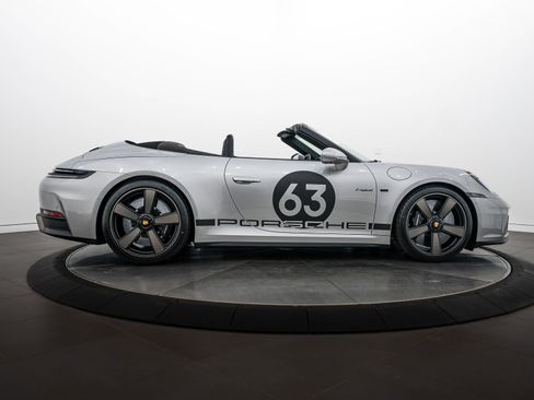 Certified 2026 Porsche 911 GTS RWD image 8