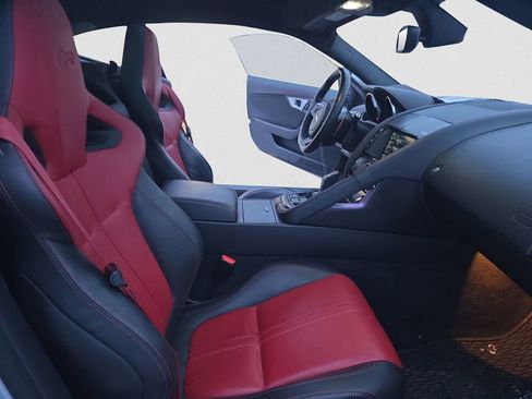 Used 2015 Jaguar F-TYPE R image 17