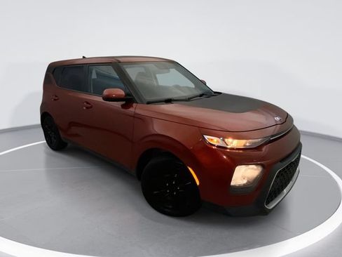 Used 2021 Kia Soul LX FWD image 1