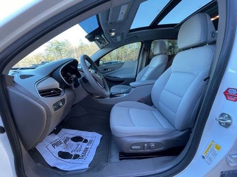 Used 2025 Chevrolet Malibu LT w/ LPO, Floor Liner Package image 18