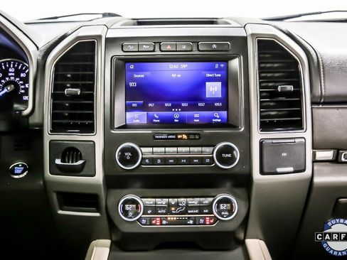 Used 2021 Ford Expedition Max XLT image 18