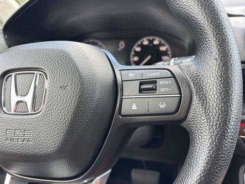 Used 2025 Honda CR-V EX image 23