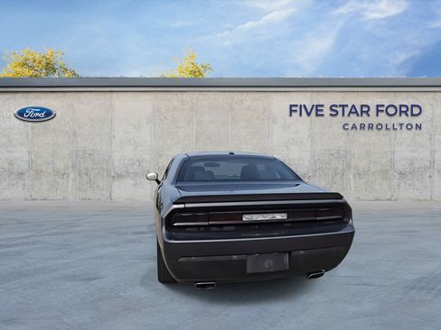 Used 2013 Dodge Challenger R/T Plus image 8