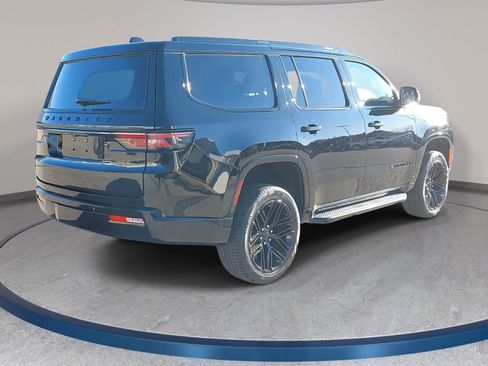 New 2025 Jeep Wagoneer Series II w/ Convenience Group I AWD/4WD image 5