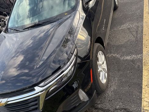 Used 2022 Chevrolet Equinox LT image 1