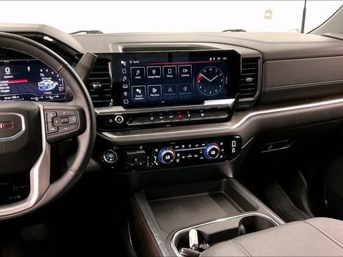 Used 2024 GMC Sierra 3500 SLT w/ SLT Premium Package image 7