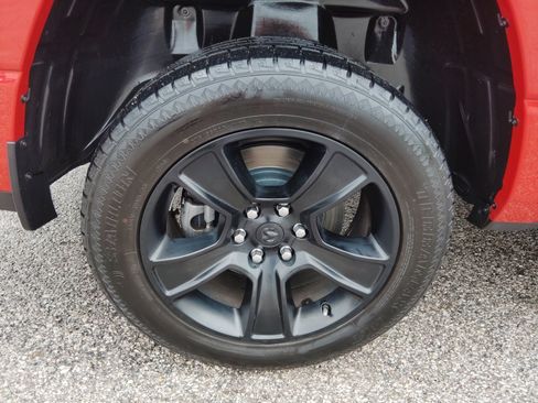 Used 2022 RAM 1500 Big Horn AWD/4WD image 9