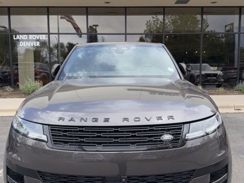 Used 2025 Land Rover Range Rover Sport Dynamic SE AWD/4WD image 1