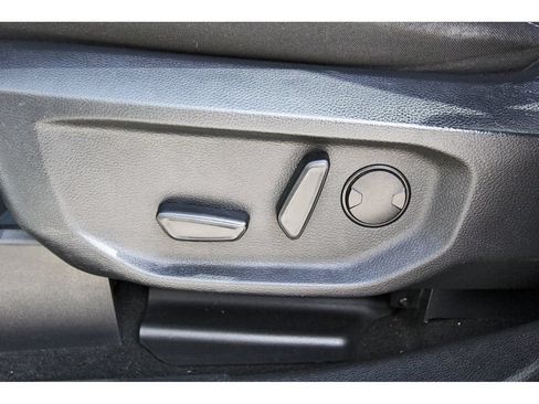 Used 2024 Ford Ranger XLT w/ Technology Package RWD image 27