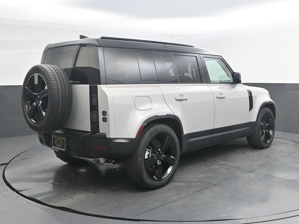 New 2026 Land Rover Defender 110 S AWD/4WD image 7