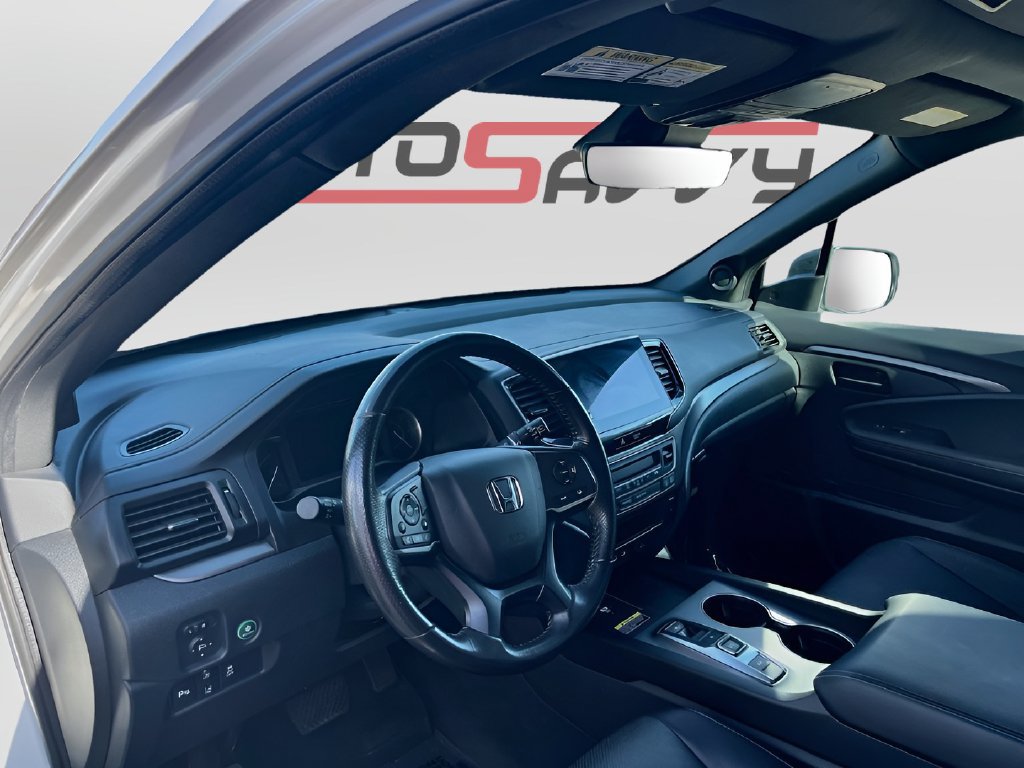 Used 2025 Honda Passport EX-L image 9