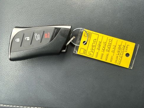 Used 2024 Lexus RX 350 w/ Technology Package image 16