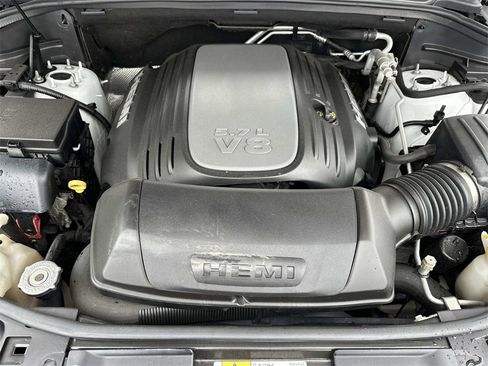 Used 2019 Dodge Durango R/T w/ Blacktop Package image 10