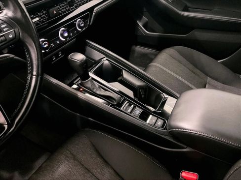 Used 2023 Honda Accord Sport image 20