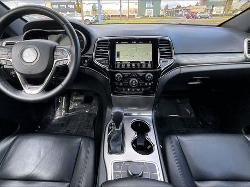 Used 2022 Jeep Grand Cherokee Limited image 17
