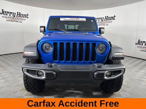 Used 2023 Jeep Gladiator Sport w/ Off Road Group AWD/4WD image 3