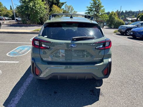 Used 2024 Subaru Crosstrek 2.5i Limited w/ Crosstrek Mirror Package AWD/4WD image 7