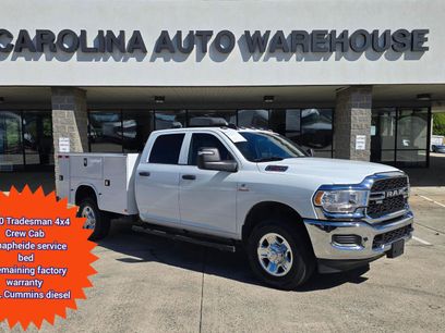 Used 2024 RAM 2500 Tradesman w/ Chrome Appearance Group