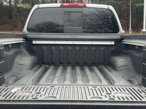 New 2026 Nissan Frontier SV w/ SV Convenience Package AWD/4WD image 23