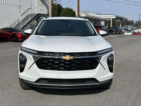 New 2026 Chevrolet Trax LT w/ Driver Confidence Package image 8