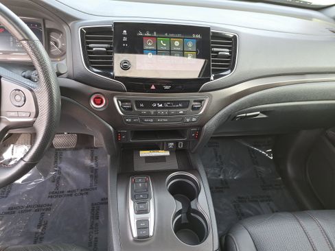 Used 2023 Honda Passport TrailSport image 20