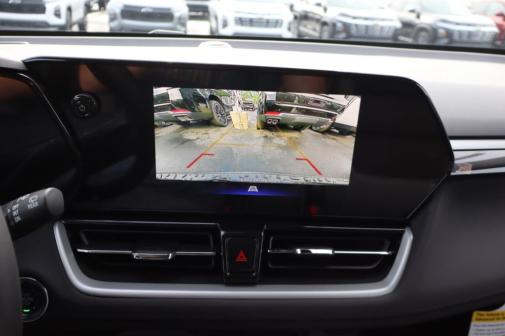New 2026 Chevrolet TrailBlazer LT w/ Convenience Package FWD image 12