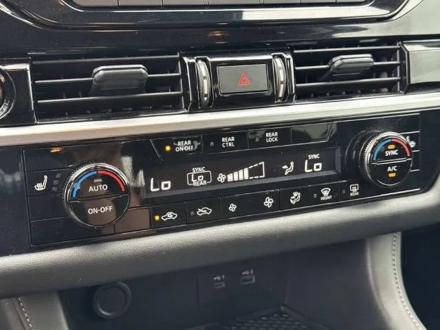 Certified 2025 Nissan Pathfinder SV AWD/4WD image 40